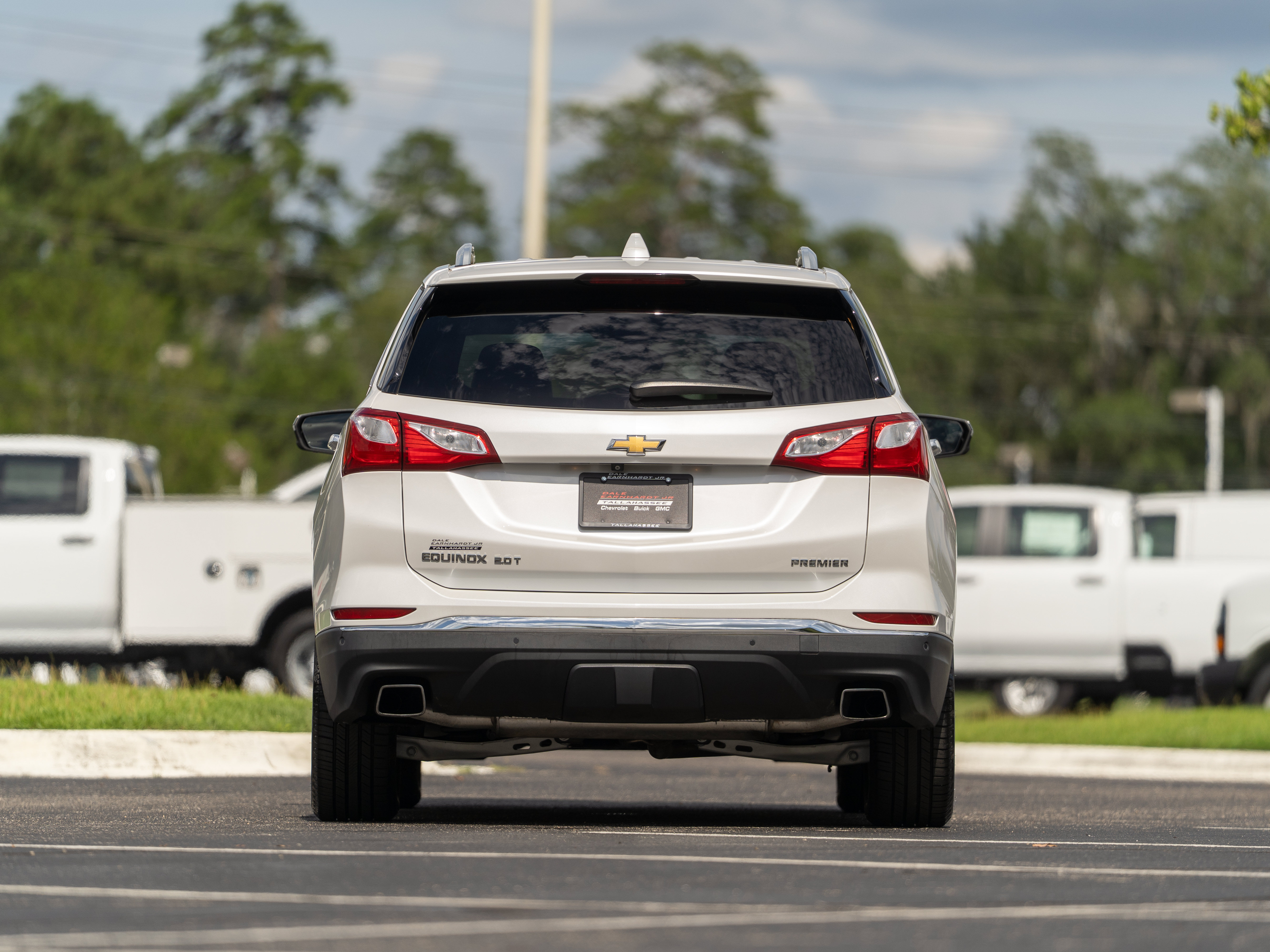 Used 2020 Chevrolet Equinox Premier FWD image 40