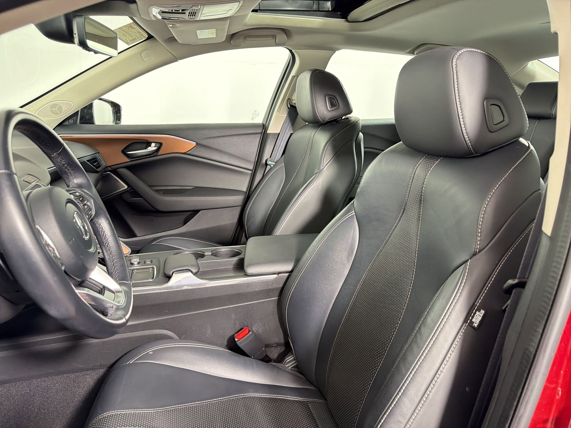 Used 2021 Acura TLX w/ Technology Package image 4