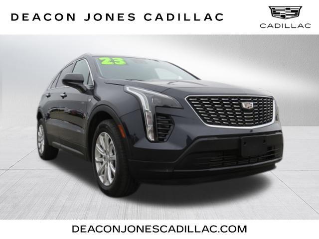 Certified 2023 Cadillac XT4 Luxury w/ Cold Weather Package image 1