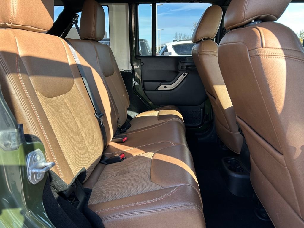 Used 2016 Jeep Wrangler Unlimited Sahara image 20