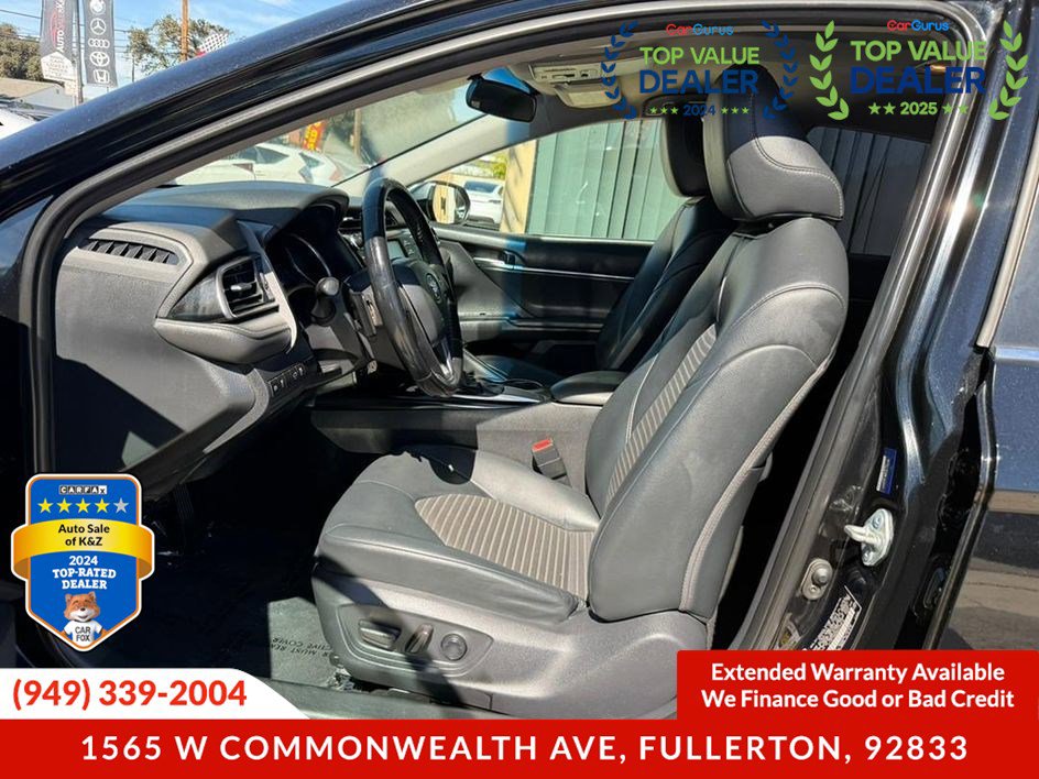 Used 2019 Toyota Camry SE FWD image 17