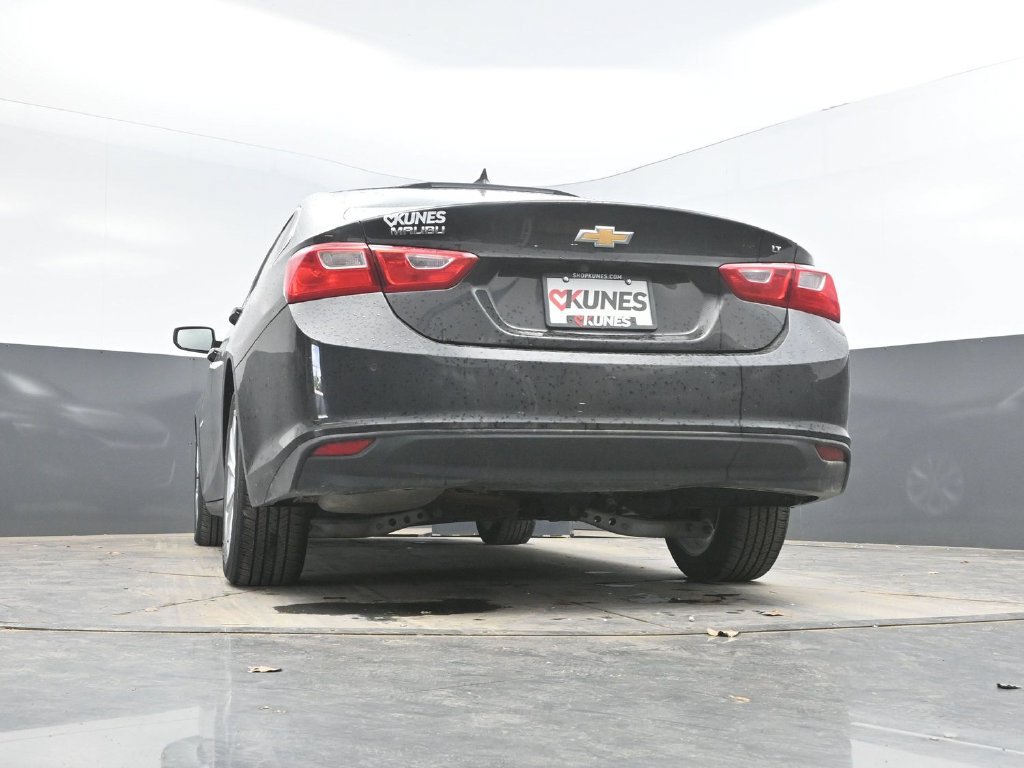 Used 2025 Chevrolet Malibu LT FWD image 34