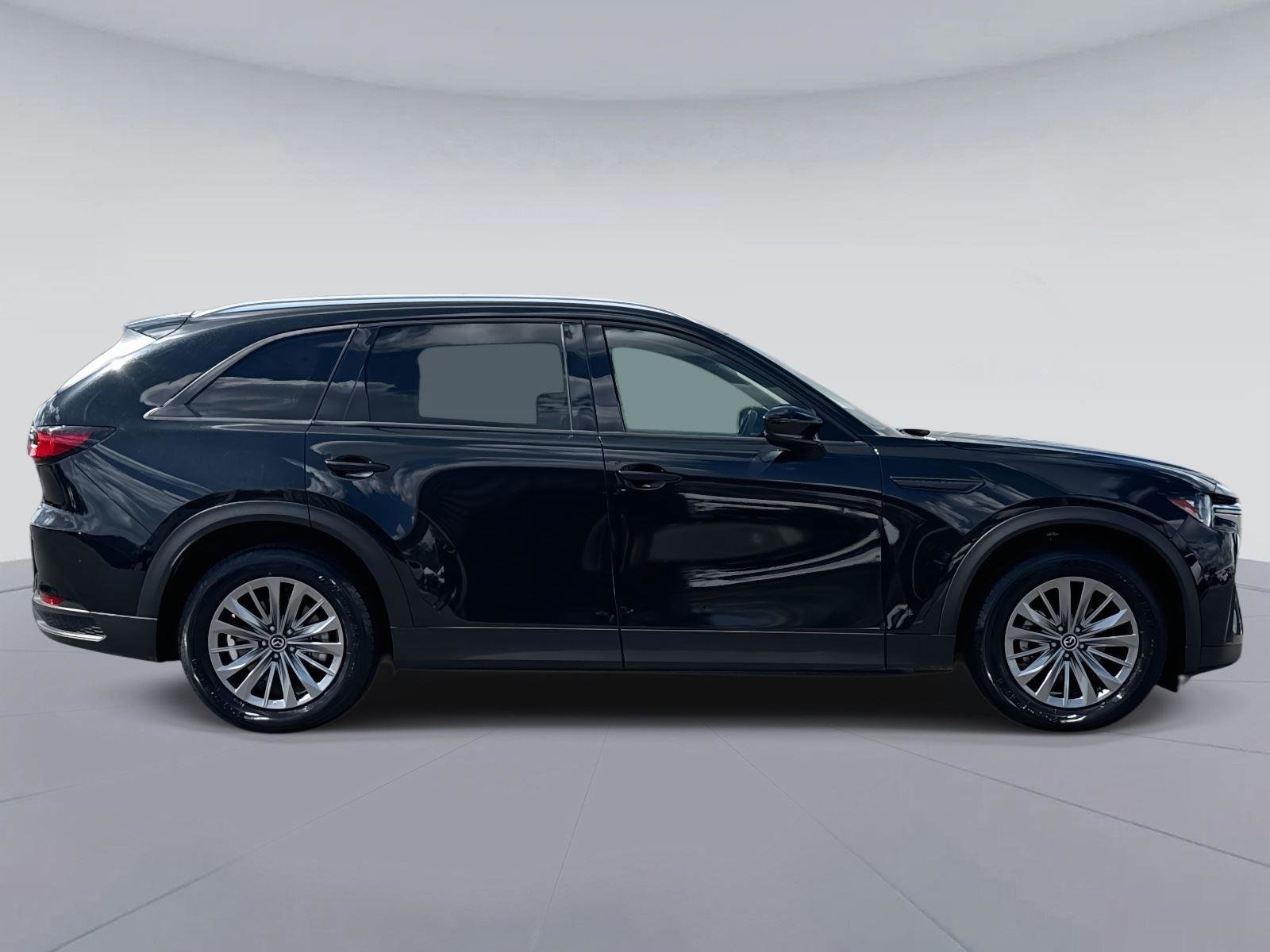 Certified 2024 MAZDA CX-90 3.3 Turbo w/ Preferred Plus image 2