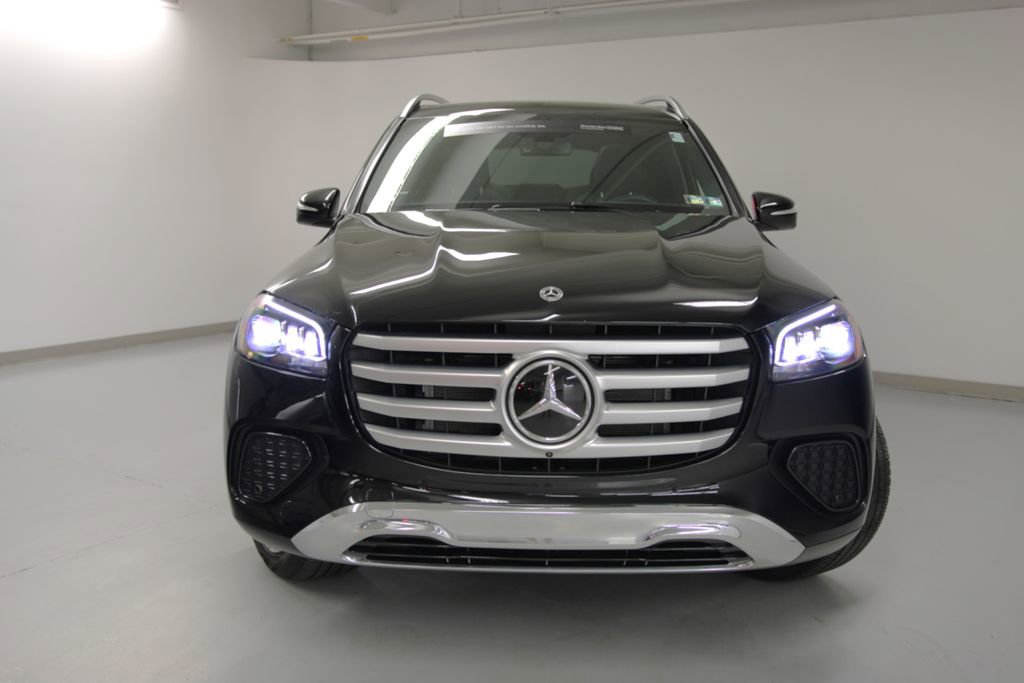 Certified 2026 Mercedes-Benz GLS 450 4MATIC image 3