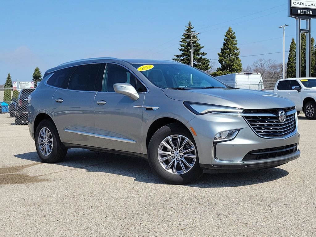 Certified 2023 Buick Enclave Essence w/ Trailering Package, 5000 lbs. AWD/4WD video 1