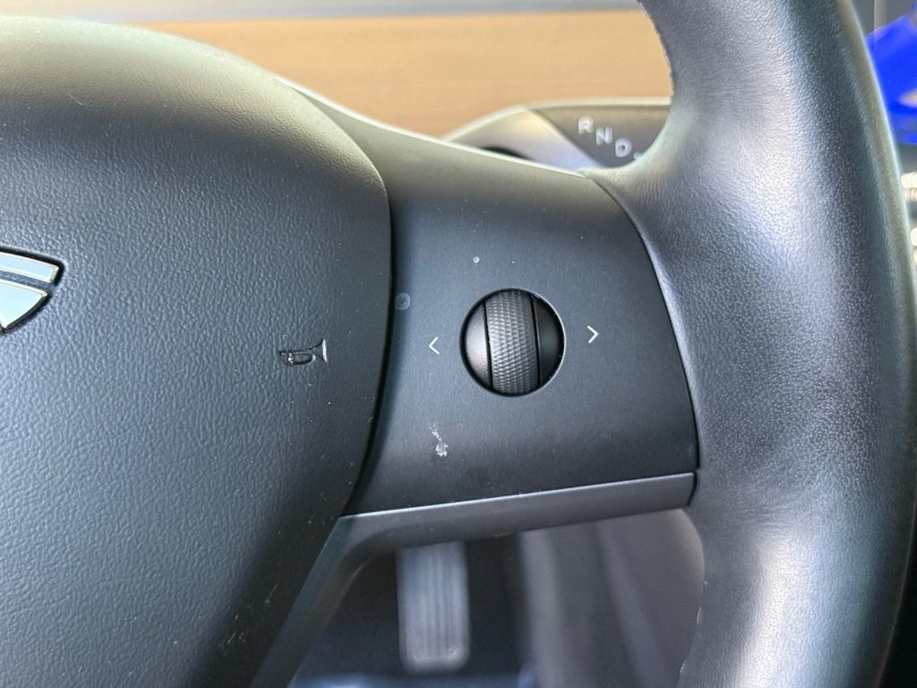 Used 2019 Tesla Model 3 Standard Range Plus image 25