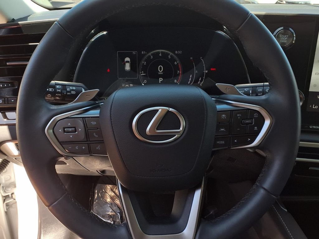 Used 2024 Lexus RX 350 FWD w/ Technology Package image 12