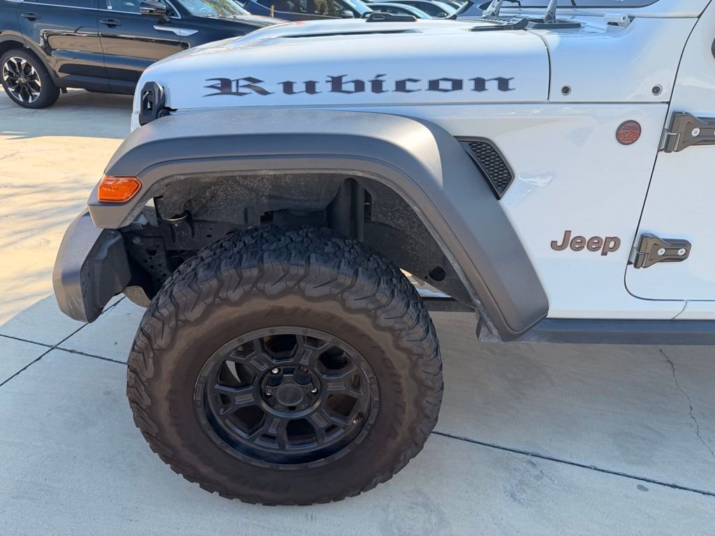 Used 2024 Jeep Wrangler Unlimited Rubicon w/ Technology Group image 9