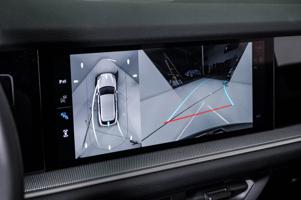 New 2026 Porsche Cayenne AWD/4WD image 22