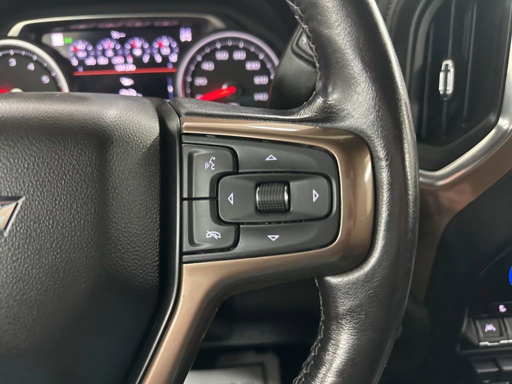 Certified 2020 Chevrolet Silverado 1500 High Country w/ Technology Package image 35