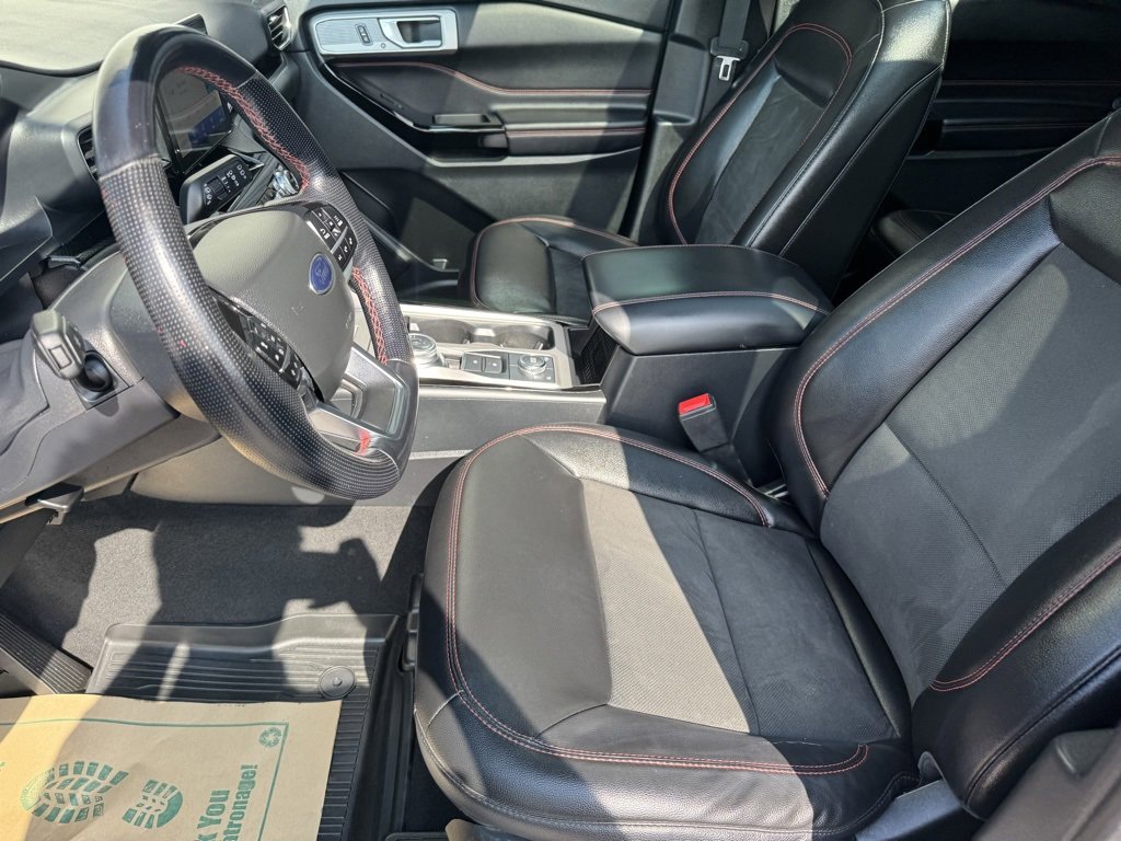 Used 2022 Ford Explorer ST-Line w/ Class IV Trailer Tow Package image 11