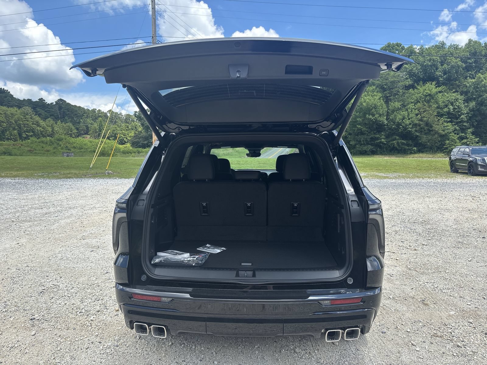 New 2026 Chevrolet Traverse RS FWD image 27