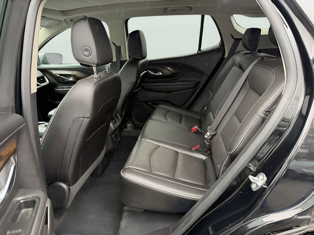 Used 2018 GMC Terrain Denali w/ Advanced Safety Package AWD/4WD image 32