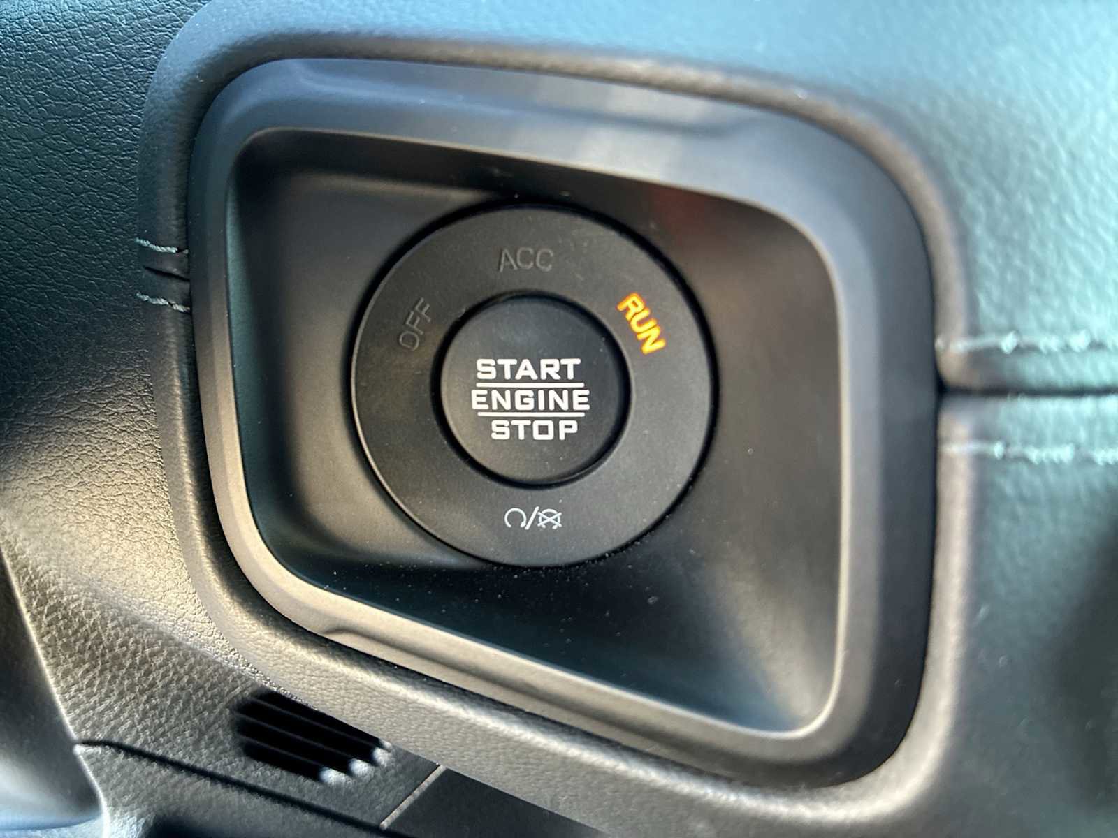 Used 2025 Jeep Wrangler Unlimited Rubicon 4xe w/ Safety Group image 16