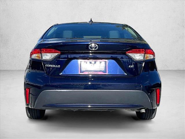 Used 2022 Toyota Corolla LE image 4