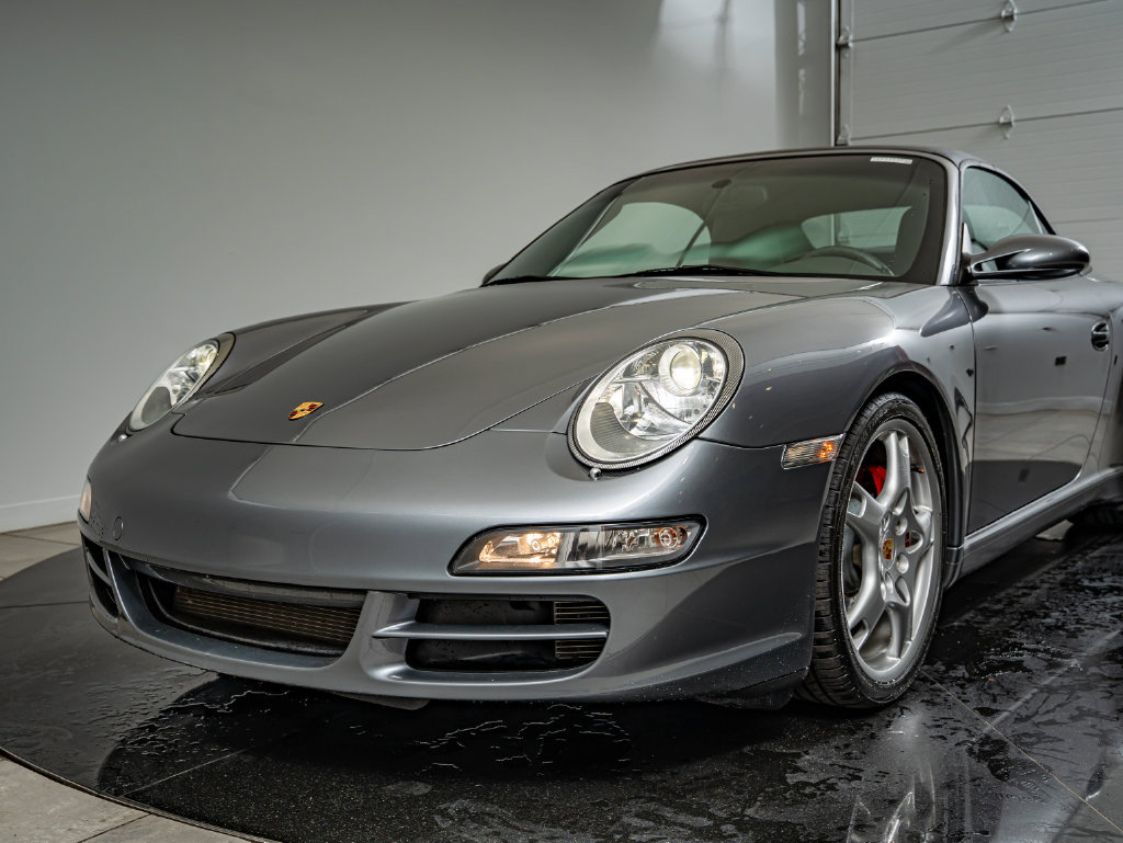 Used 2006 Porsche 911 Carrera S RWD image 18