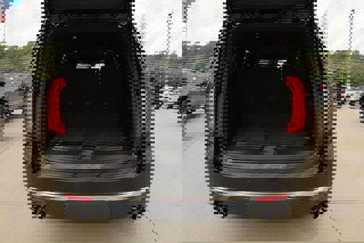 Used 2021 GMC Yukon XL Denali w/ Advanced Technology Package image 40