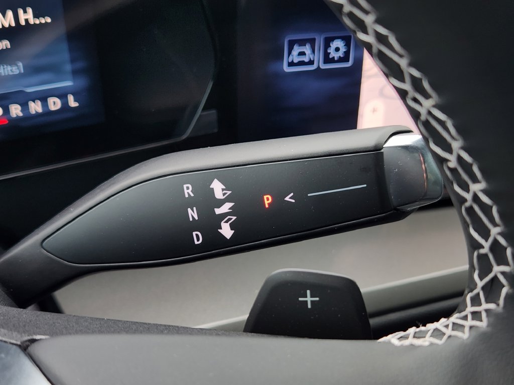 New 2026 Chevrolet Traverse LT w/ Driver Confidence Package FWD image 16