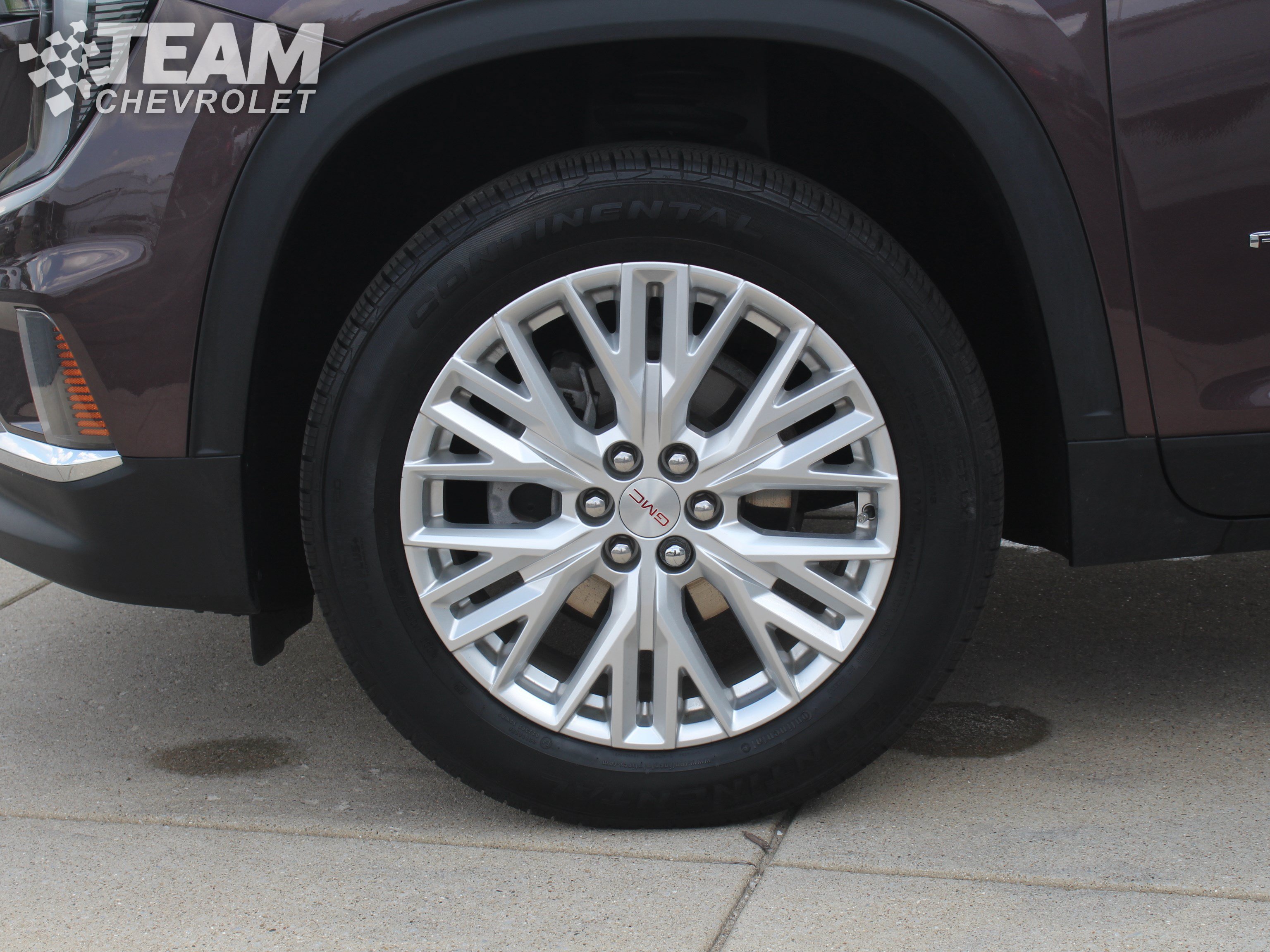 Certified 2024 GMC Acadia Elevation FWD image 32