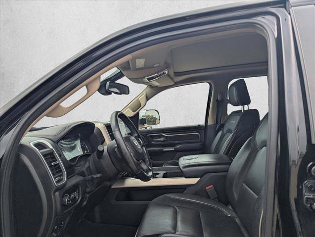 Used 2019 RAM 1500 Laramie AWD/4WD image 12