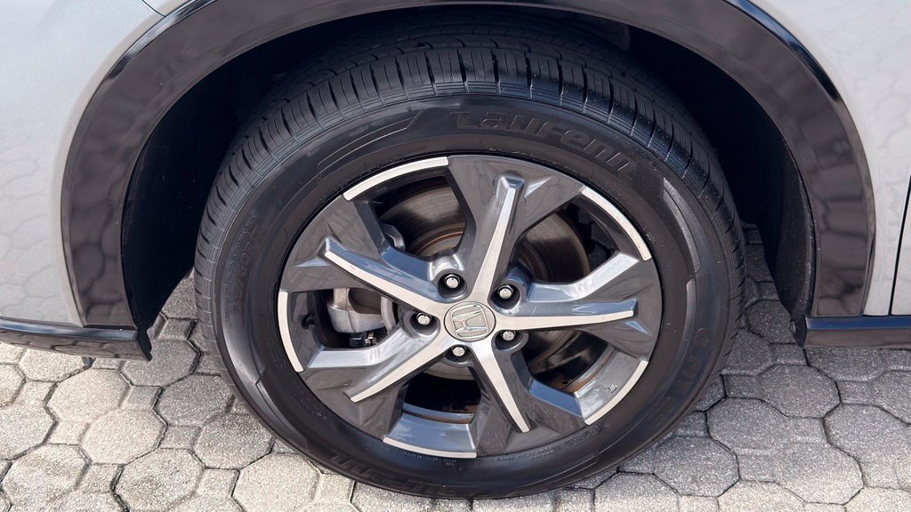 Used 2024 Honda HR-V EX-L image 19