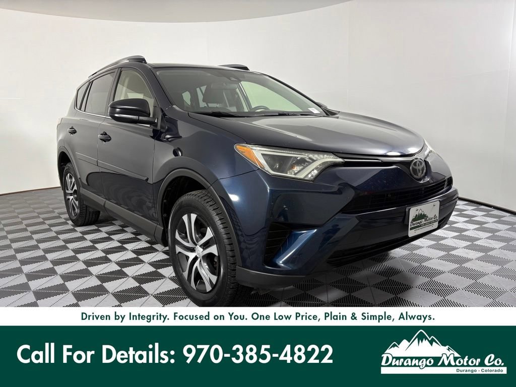 Used 2017 Toyota RAV4 LE AWD/4WD image 5