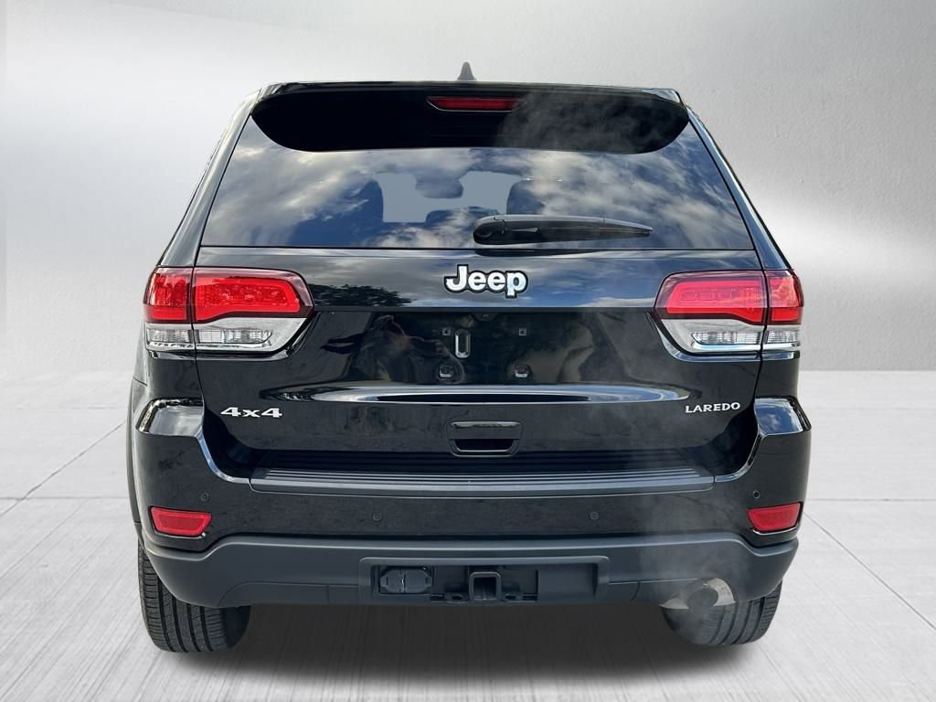 Certified 2022 Jeep Grand Cherokee Laredo E image 6