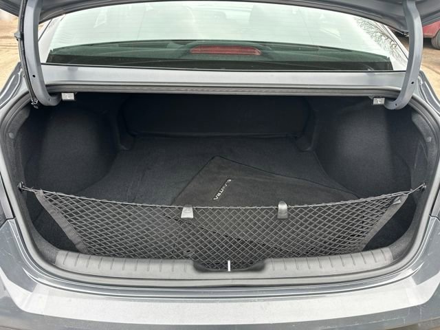 Certified 2025 Hyundai Elantra SE image 20