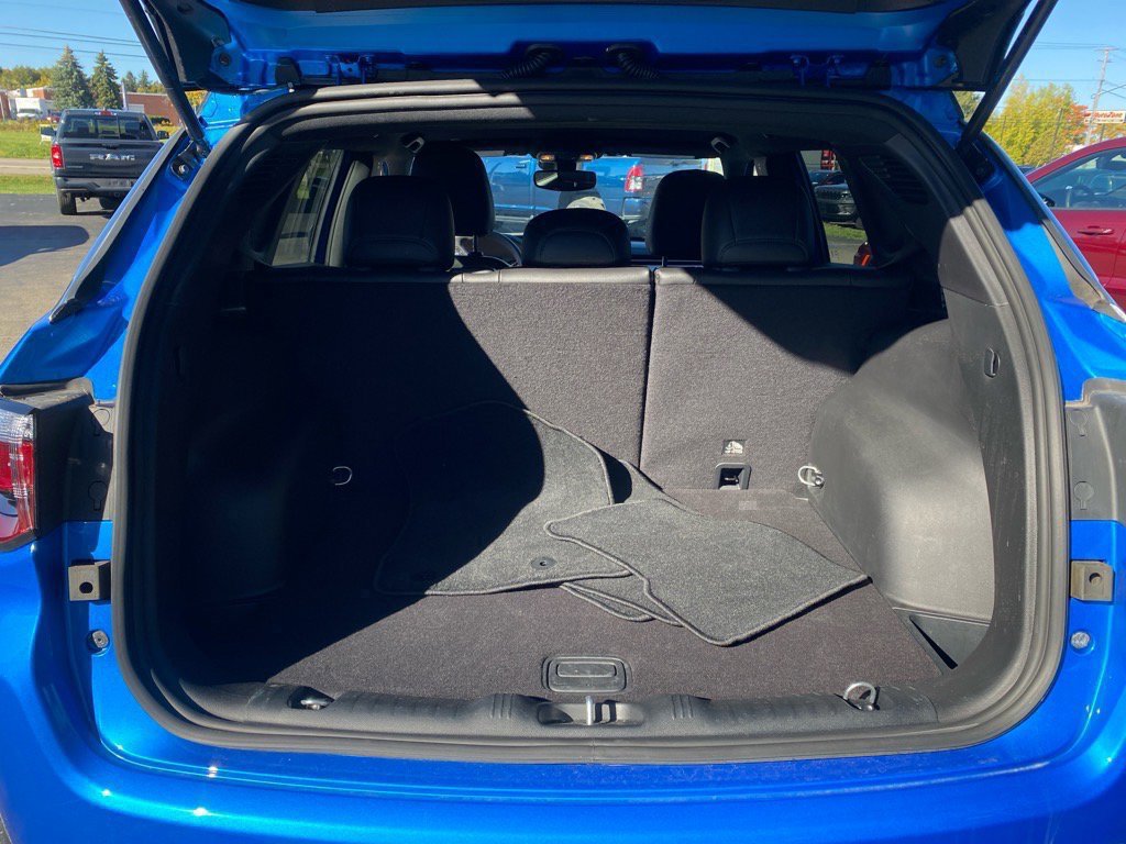 Used 2025 Jeep Compass Limited image 25