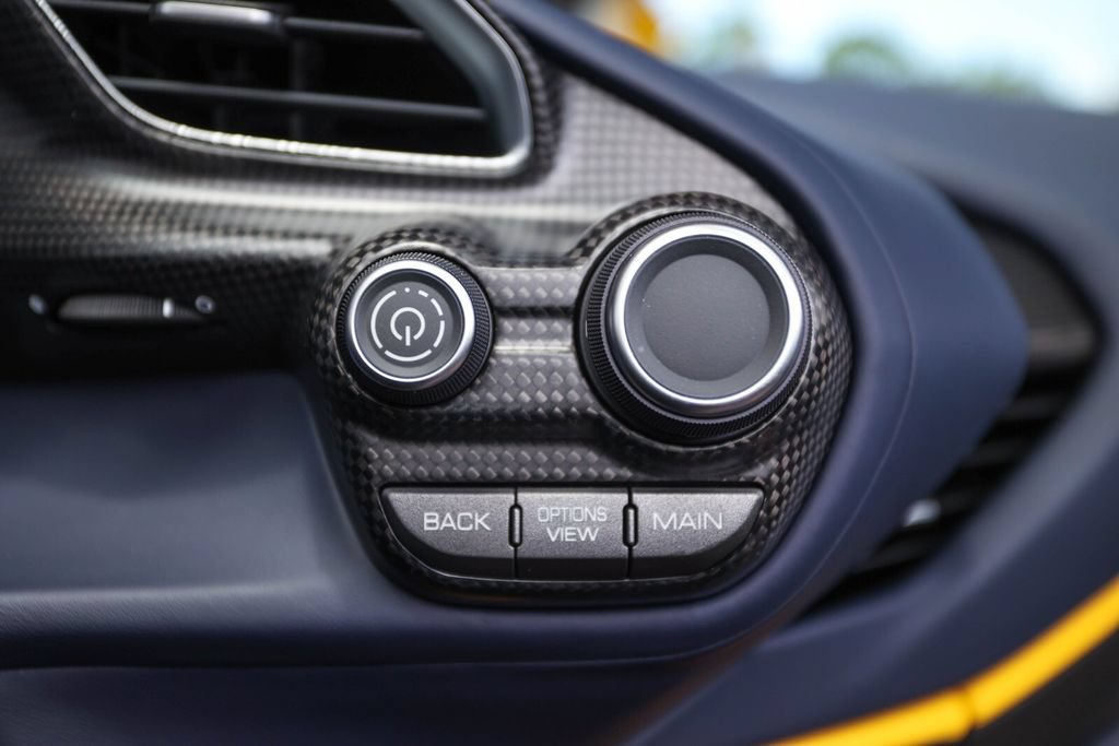 Certified 2020 Ferrari 488 Pista Spider RWD image 42