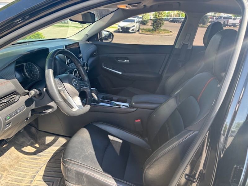 Used 2021 Nissan Sentra SR w/ SR Premium Package image 4