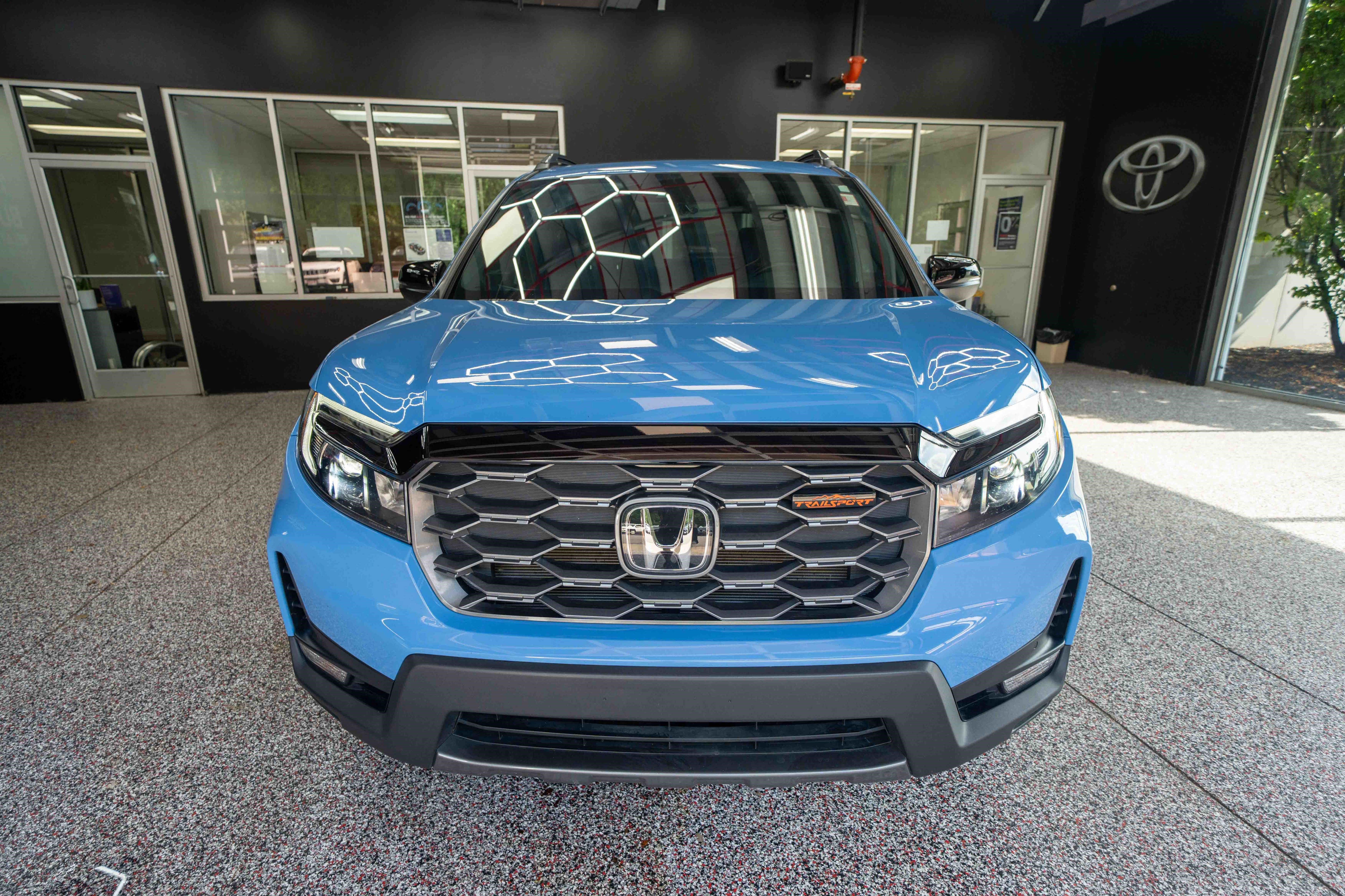 Used 2024 Honda Passport TrailSport image 6