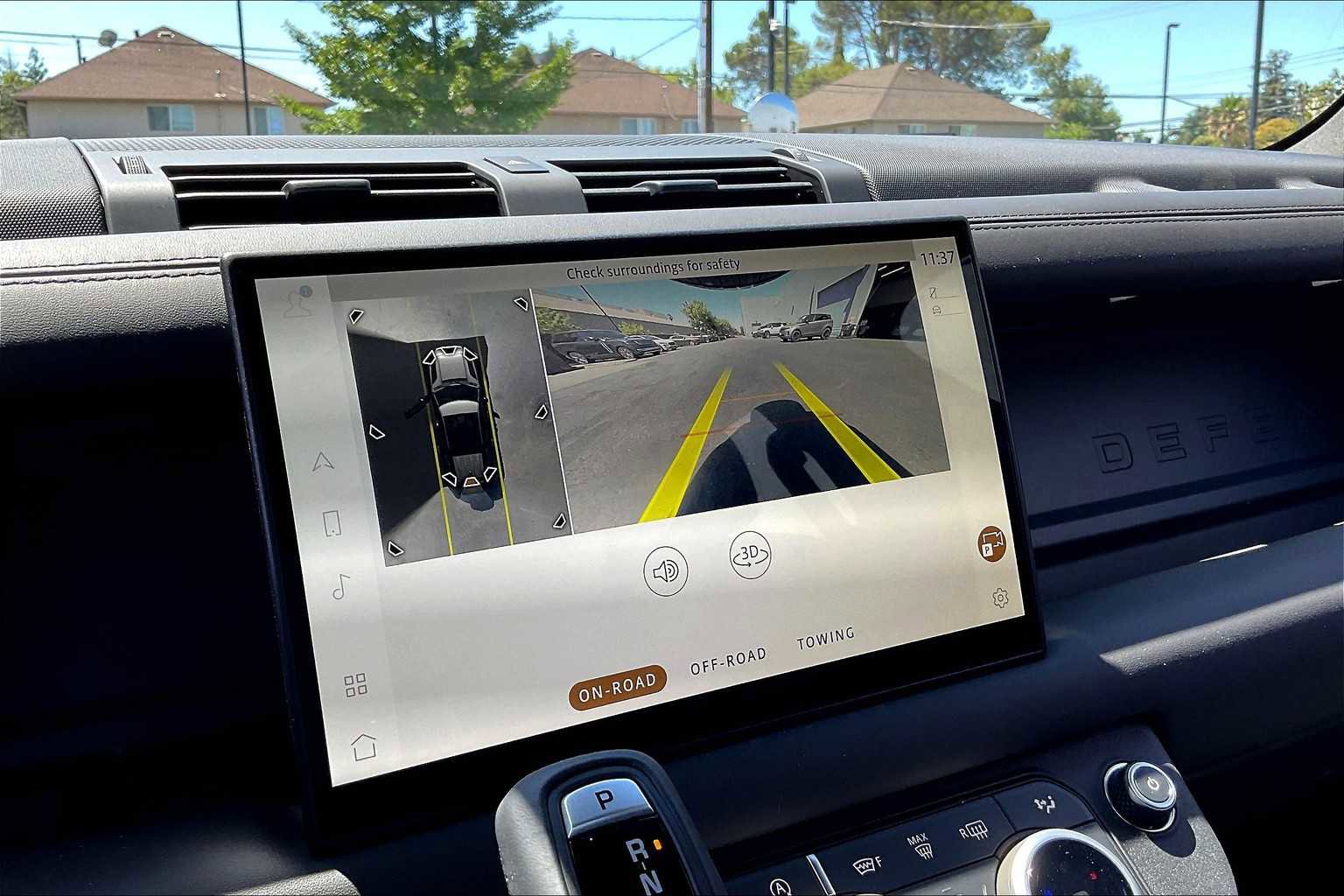 New 2025 Land Rover Defender 110 X-Dynamic SE image 20