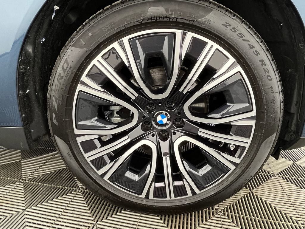 Certified 2025 BMW X3 xDrive30i w/ Premium Package image 13