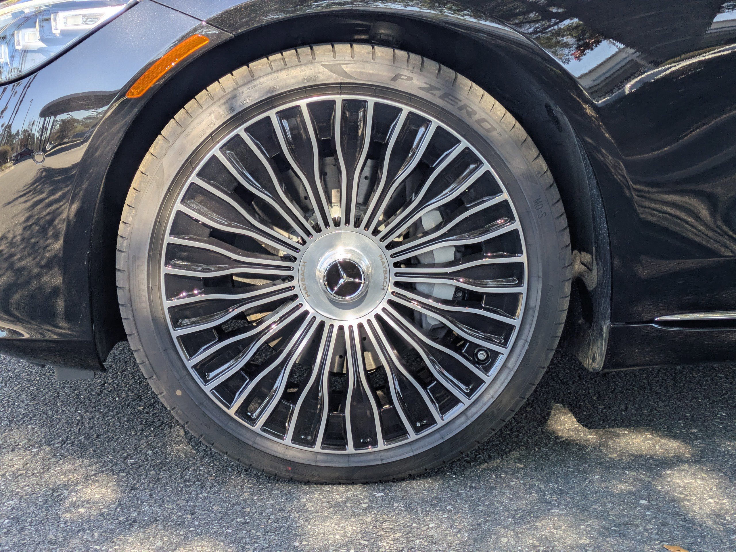 New 2026 Mercedes-Benz Maybach S 580 4MATIC image 3