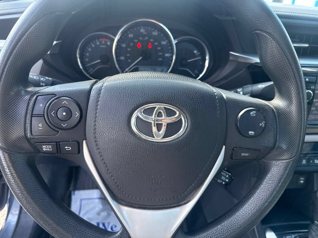 Used 2015 Toyota Corolla LE FWD image 23