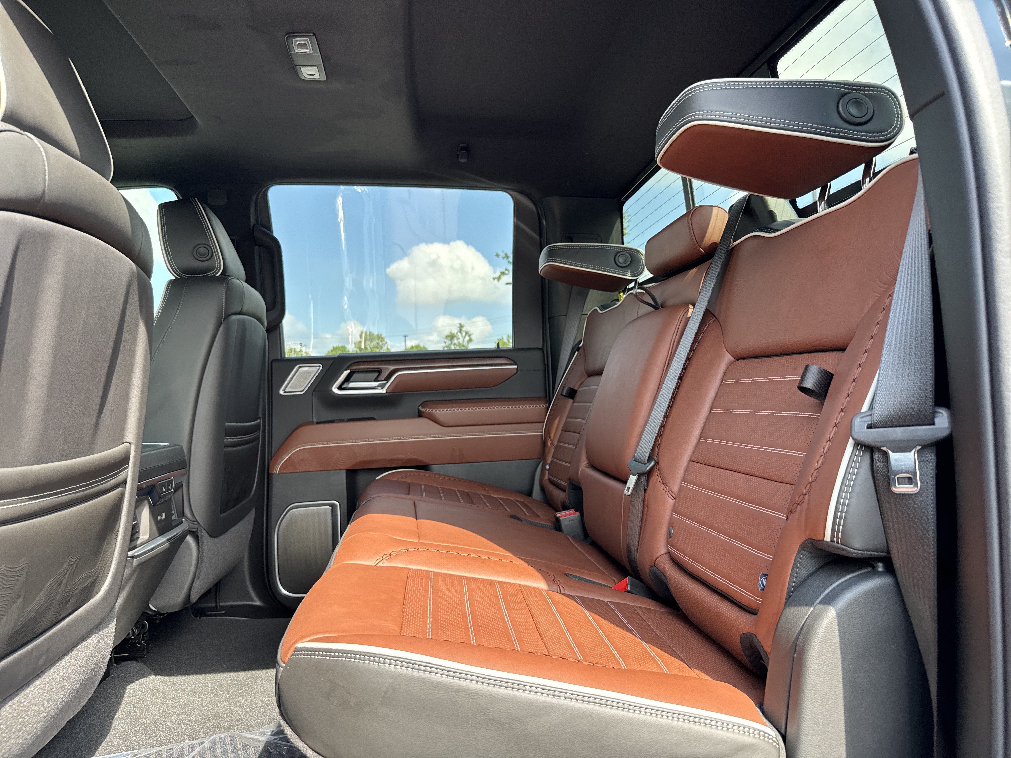 New 2026 GMC Sierra 2500 Denali Ultimate AWD/4WD image 31