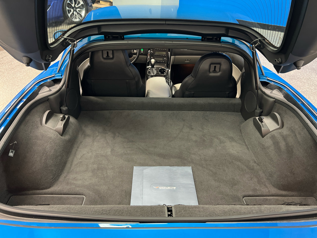 Used 2008 Chevrolet Corvette Coupe w/ Preferred Equipment Group image 24