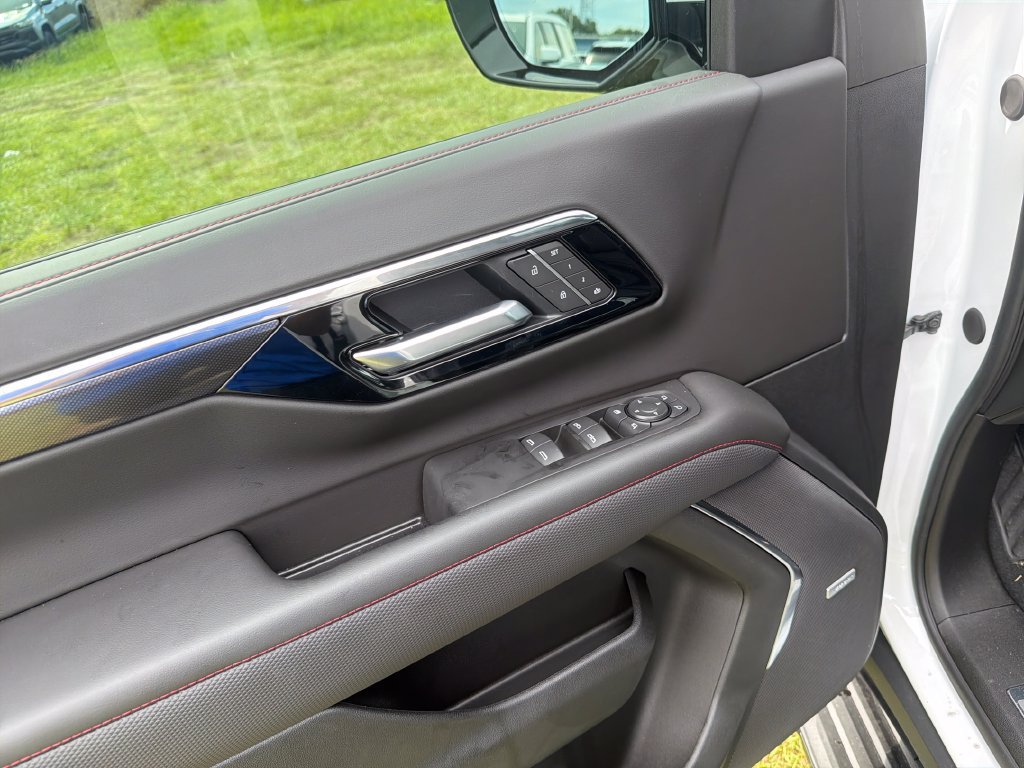 New 2026 Chevrolet Tahoe RST w/ Advanced Technology Package AWD/4WD image 13