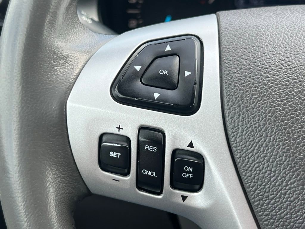 Used 2012 Ford Edge SEL FWD image 30