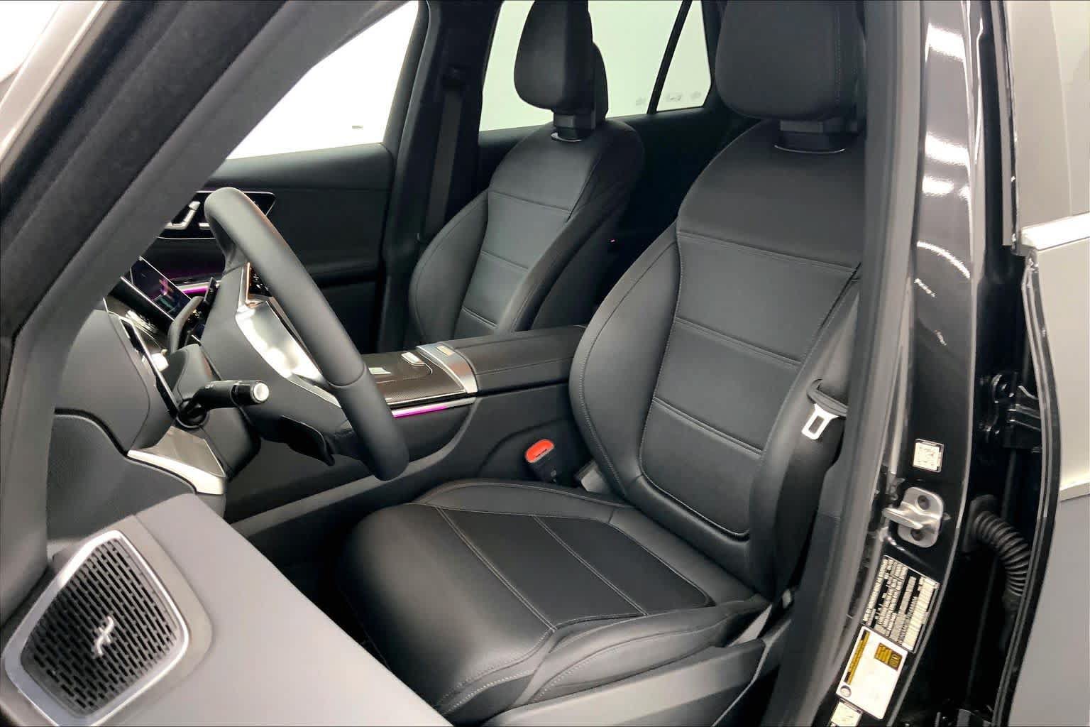 Used 2026 Mercedes-Benz GLC 300 image 21