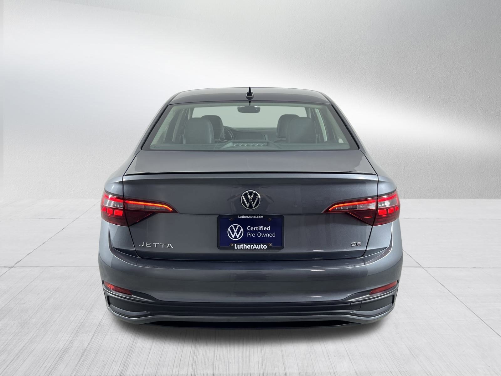 Certified 2023 Volkswagen Jetta SE image 6