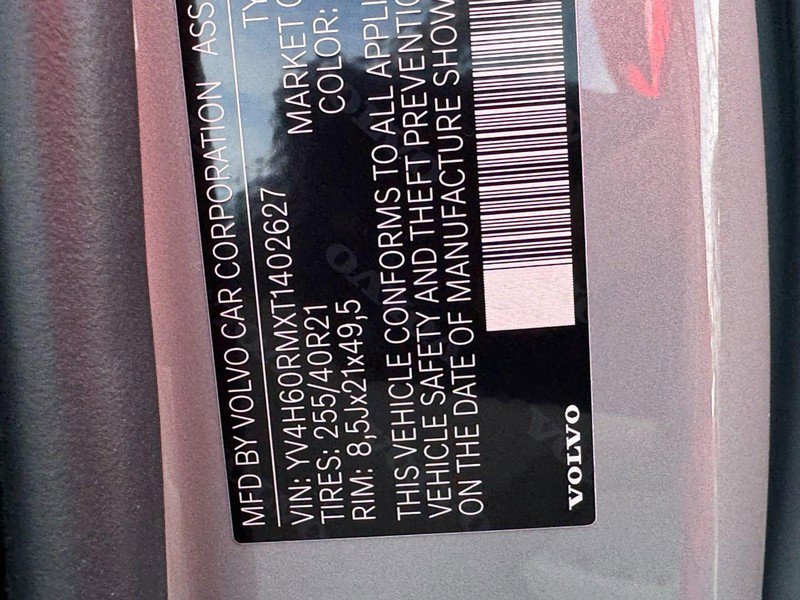 New 2026 Volvo XC60 T8 Ultra w/ Protection Package Premier image 16