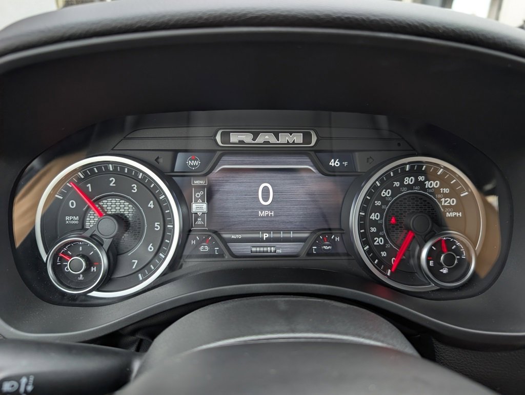 New 2026 RAM 1500 4x4 Crew Cab image 23