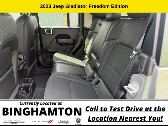 Used 2023 Jeep Gladiator Sport AWD/4WD image 14