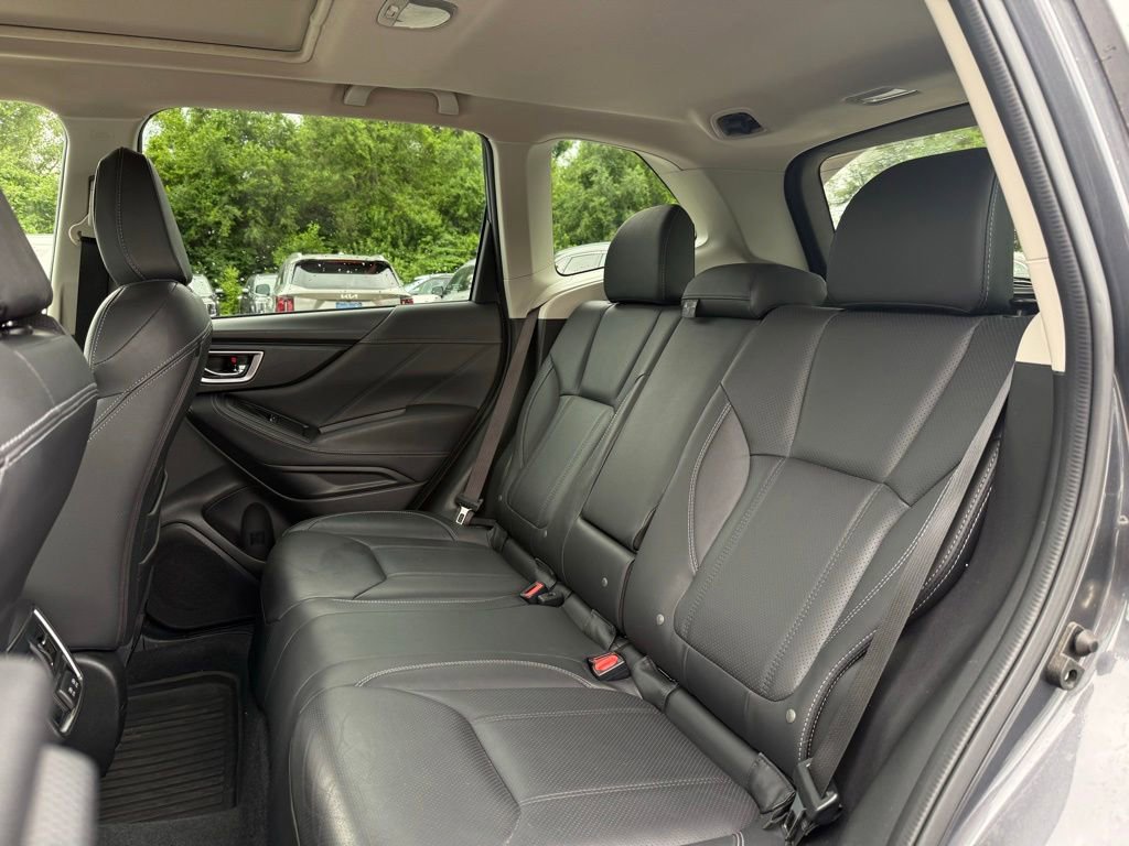 Used 2020 Subaru Forester Limited AWD/4WD image 9