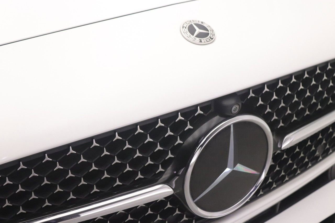 Certified 2023 Mercedes-Benz C 300 Sedan image 29