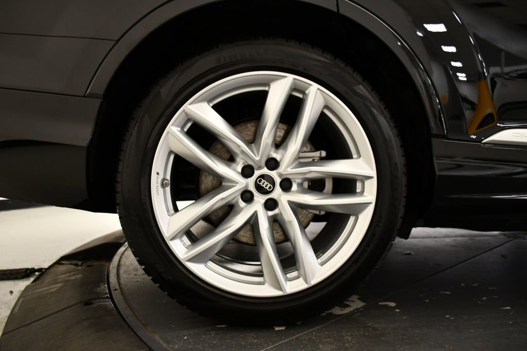 New 2025 Audi Q7 3.0T Premium Plus image 15