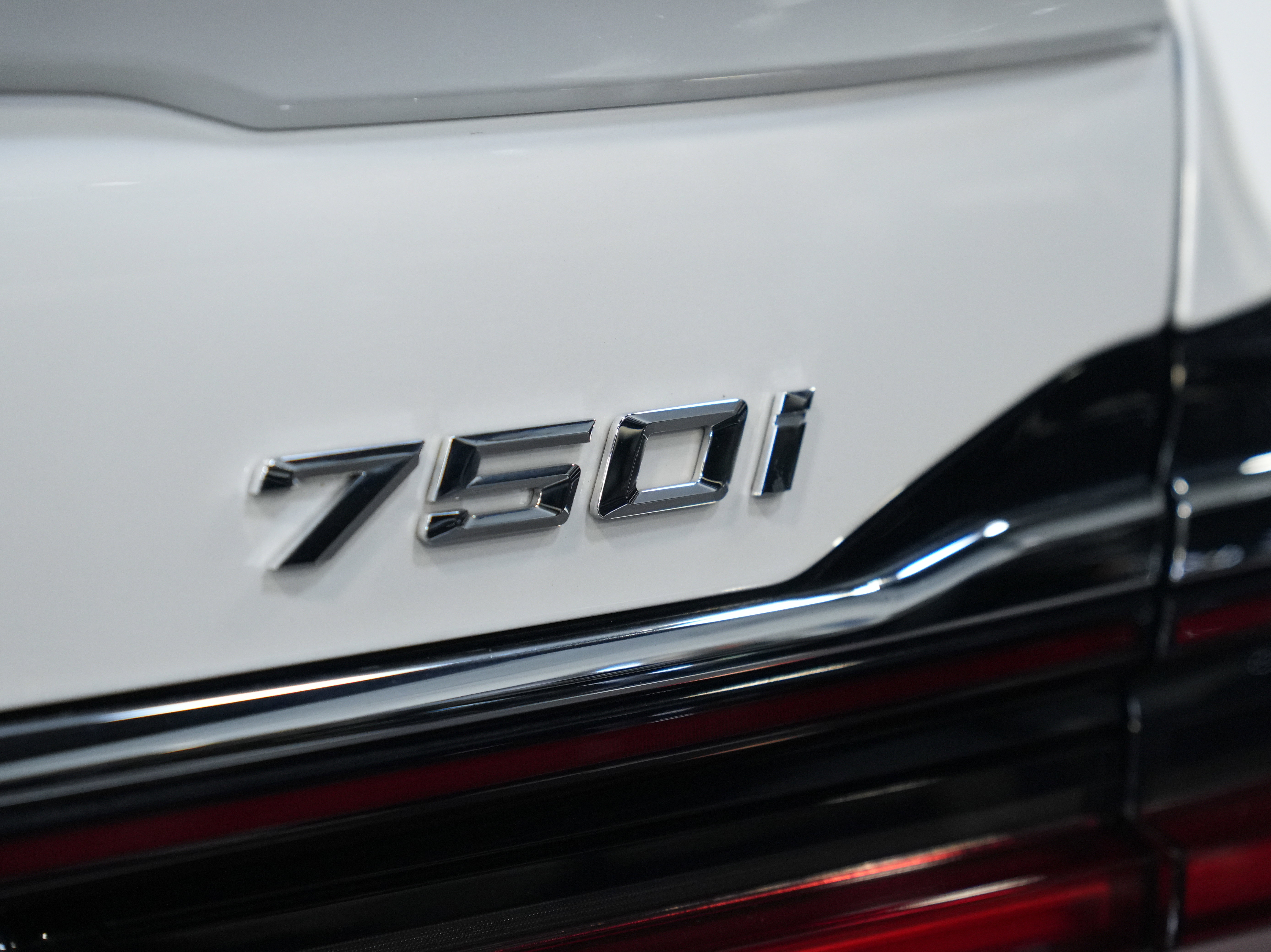 Used 2020 BMW 750i xDrive image 20