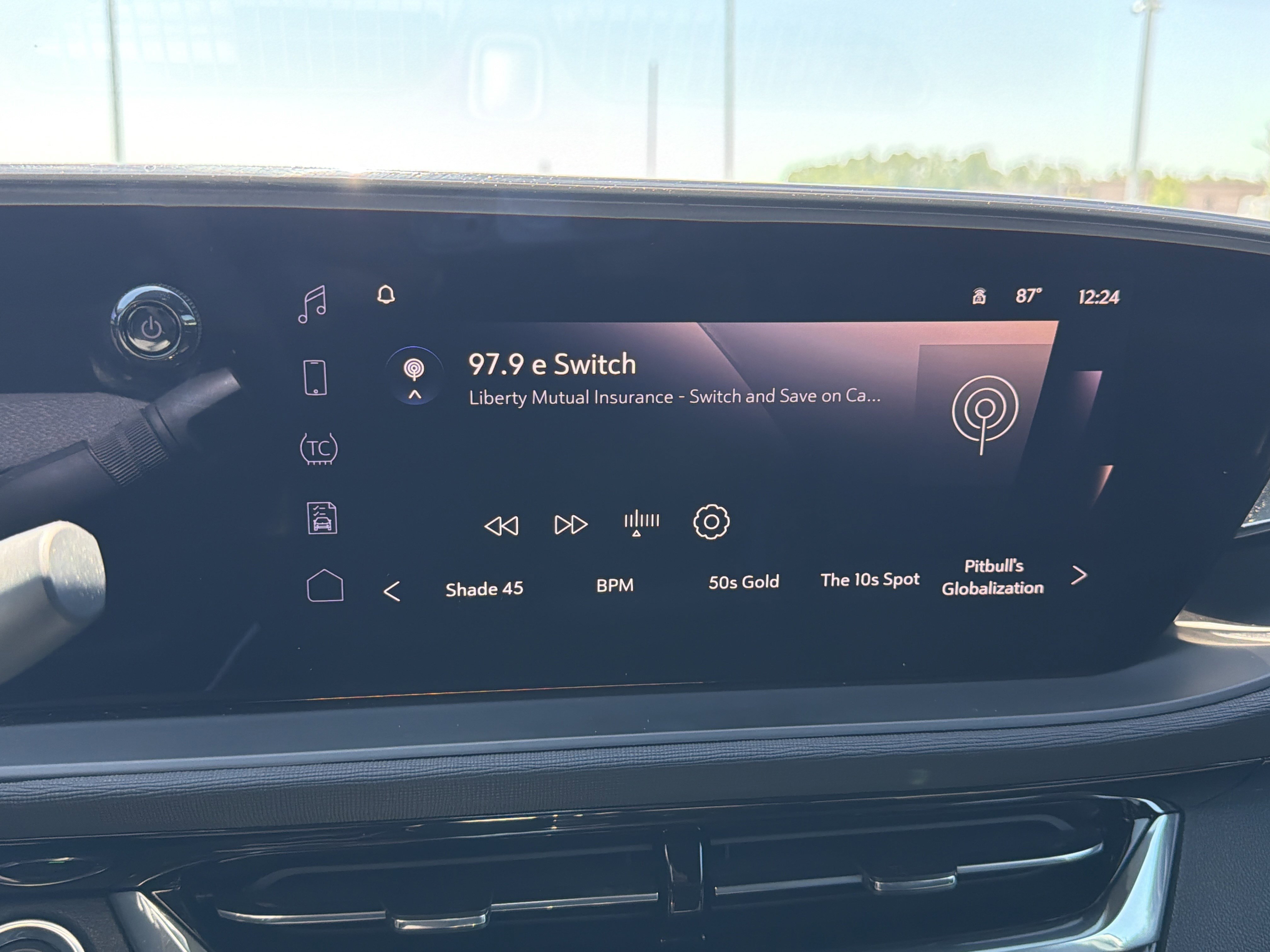 Used 2025 Buick Envista Sport Touring w/ Convenience I Package FWD image 23